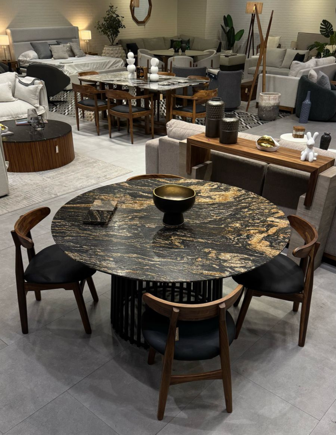COMEDOR MAGMA GOLD