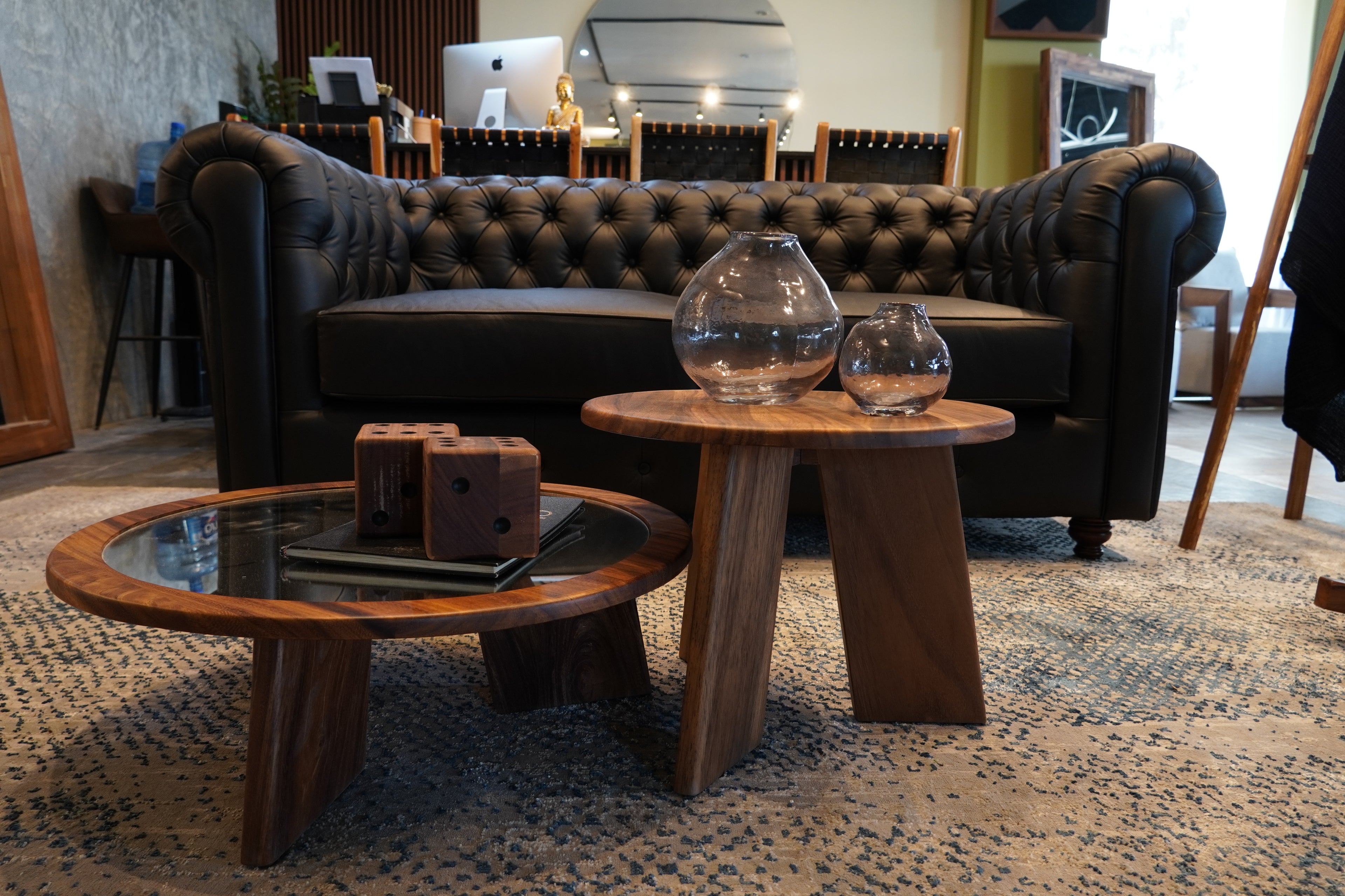 LOVE SEAT CHESTER